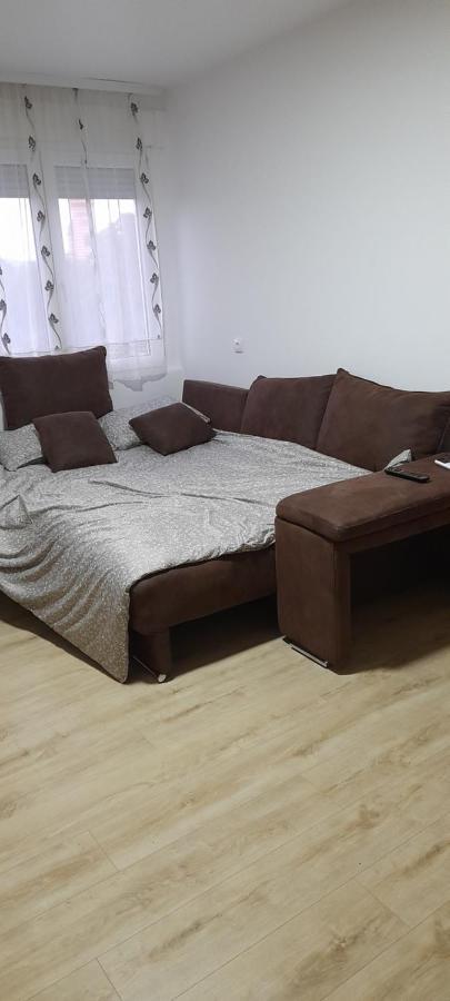 Apartman Vanja Daire Paraćin Dış mekan fotoğraf